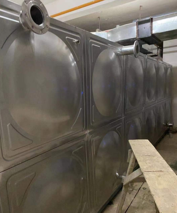 益阳日常维护不锈钢水箱的流程是怎样的